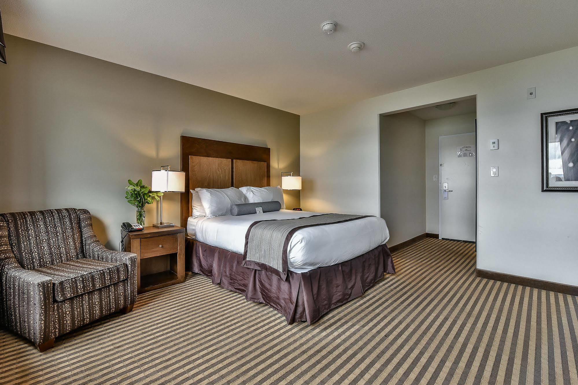The View Hotel Fort Saint James Exterior foto